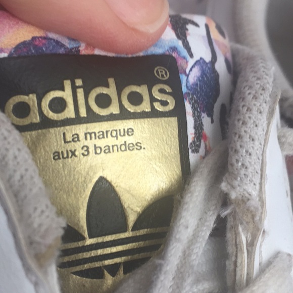 Adidas La Marque aux 3 bandes superstar in 6.5 - Picture 12 of 16